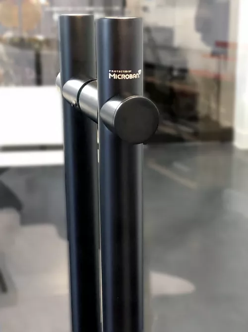 AM Handle Branded Microban 1
