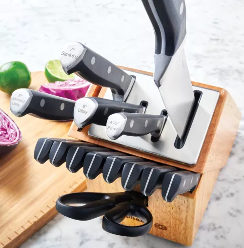 Calphalon knife set lifestyle image 2