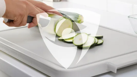 How Antimicrobial Cutting Boards Support Cleaner Food Prep Environments